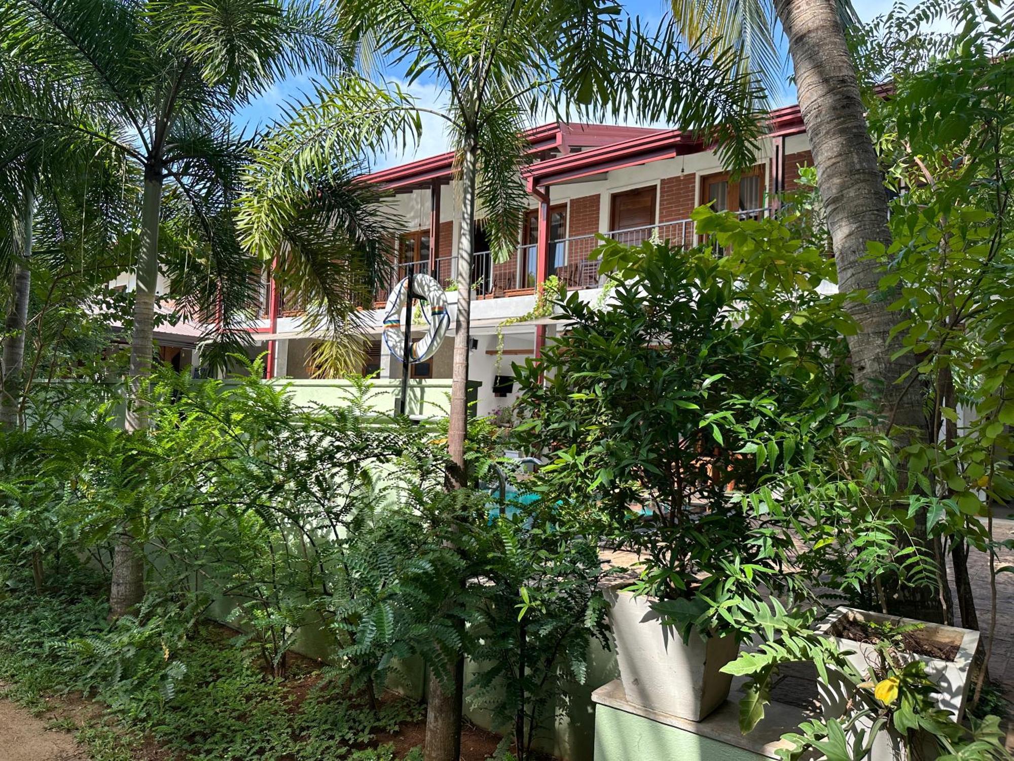 Hotel Heladiv อนุราธปุระ ภายนอก รูปภาพ